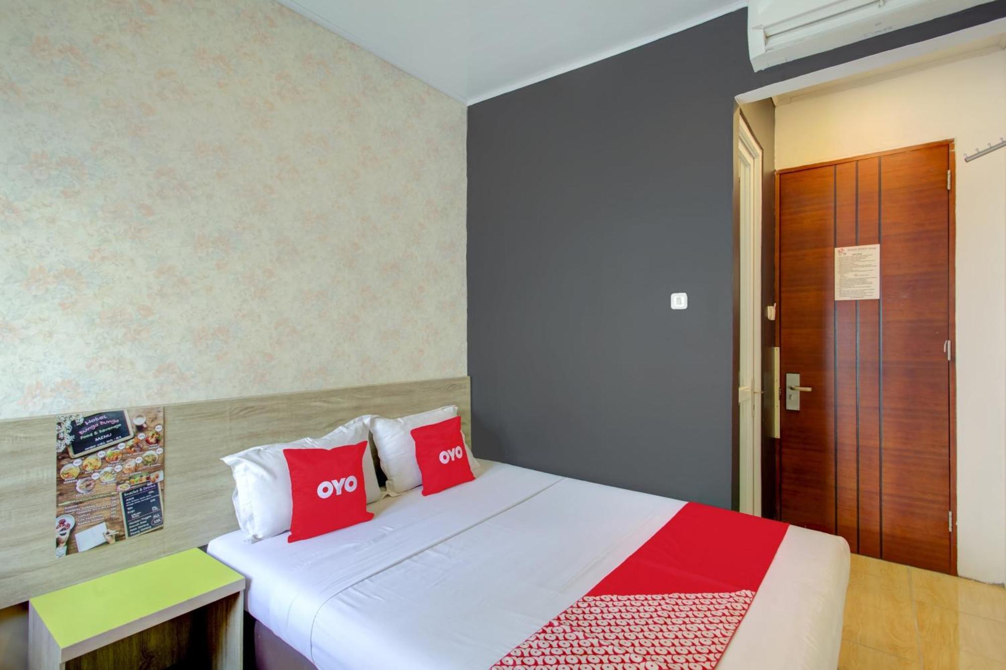 Hotel O Gambir Near Juanda Station Formerly Bunga Dahlia Yakarta Exterior foto